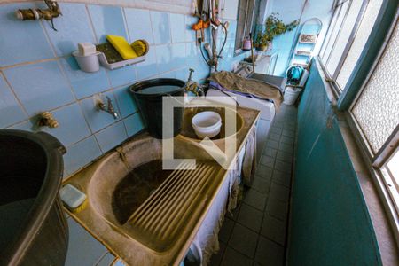 Casa à venda com 900m², 3 quartos e 2 vagasÁrea de Serviço 1