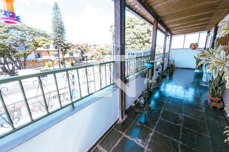 Casa à venda com 900m², 3 quartos e 2 vagasSacada