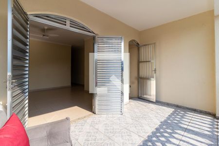Varanda da Sala de casa para alugar com 2 quartos, 125m² em Vila Jacuí, São Paulo
