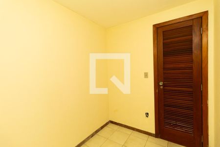 Apartamento para alugar com 156m², 3 quartos e 2 vagasQuarto de Serviço