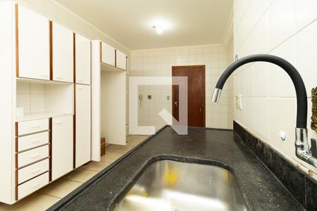 Apartamento para alugar com 156m², 3 quartos e 2 vagasCozinha