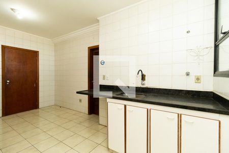 Apartamento para alugar com 156m², 3 quartos e 2 vagasCozinha