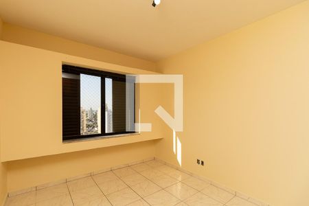 Apartamento para alugar com 156m², 3 quartos e 2 vagasQuarto 2