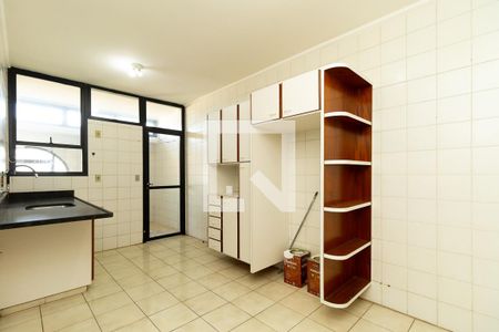 Apartamento para alugar com 156m², 3 quartos e 2 vagasCozinha