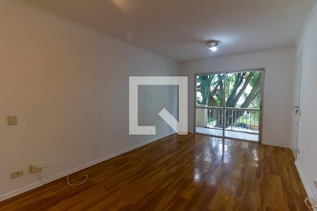 Sala de apartamento para alugar com 3 quartos, 81m² em Vila Ipojuca, São Paulo