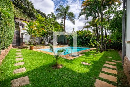 Casa para alugar com 600m², 3 quartos e 4 vagasQuintal - Fundos