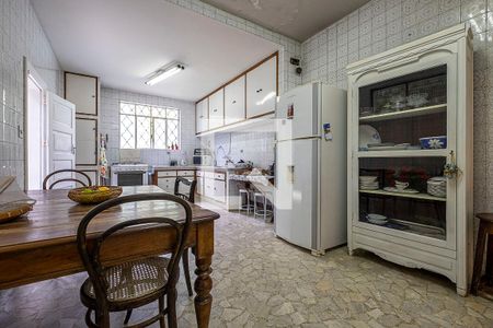 Casa para alugar com 600m², 3 quartos e 4 vagasCozinha