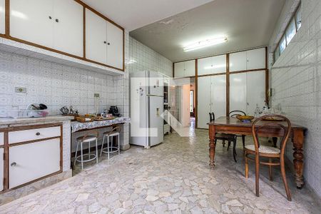 Casa para alugar com 600m², 3 quartos e 4 vagasCozinha