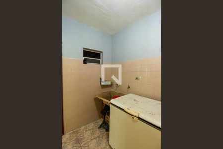 Casa à venda com 190m², 3 quartos e 2 vagas Casa à venda com 190m², 3 quartos e 2 vagasLavanderia 2