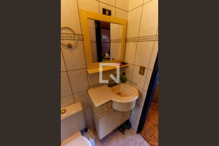 Casa à venda com 190m², 3 quartos e 2 vagas Casa à venda com 190m², 3 quartos e 2 vagasBanheiro da Suíte 1