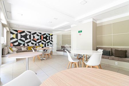 Apartamento à venda com 38m², 1 quarto e sem vagaÁrea comum - Salão de festas