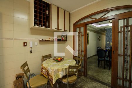 Casa à venda com 127m², 3 quartos e 2 vagasCozinha