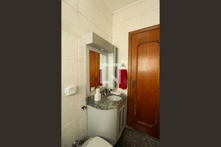 Casa à venda com 127m², 3 quartos e 2 vagasBanheiro Social