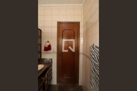 Casa à venda com 127m², 3 quartos e 2 vagasBanheiro da Suíte