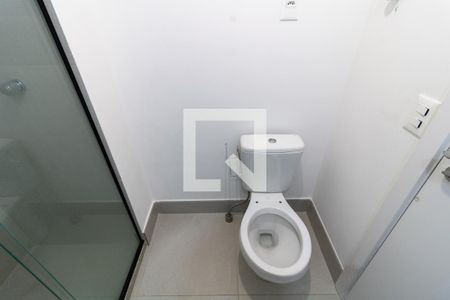 Studio à venda com 26m², 1 quarto e 1 vaga Studio à venda com 26m², 1 quarto e 1 vagaBanheiro