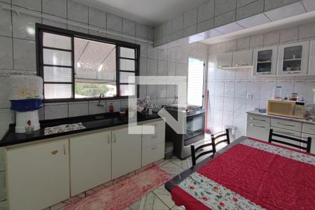 Sala de Jantar e Cozinha de casa à venda com 2 quartos, 129m² em Vila Georgina, Campinas