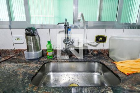 Casa à venda com 198m², 4 quartos e 2 vagasCozinha