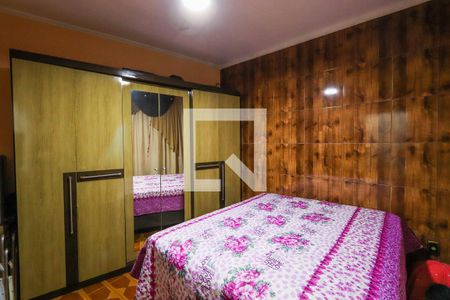 Casa à venda com 198m², 4 quartos e 2 vagasSuíte 1