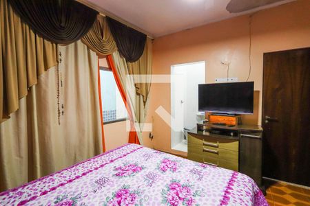 Casa à venda com 198m², 4 quartos e 2 vagasSuíte 1