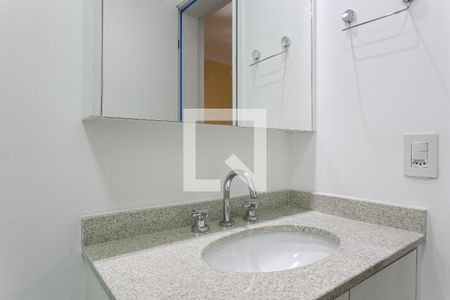 Apartamento à venda com 106m², 3 quartos e 2 vagasBanheiro da Suíte 1