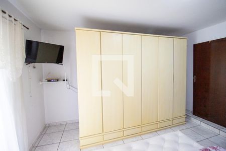 Casa à venda com 154m², 4 quartos e 1 vagaQuarto / Suíte