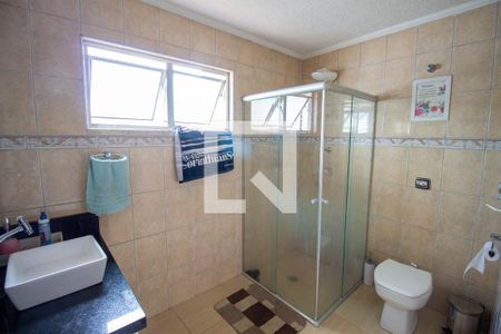 Casa à venda com 154m², 4 quartos e 1 vagaBanheiro