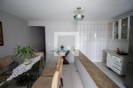 Casa à venda com 154m², 4 quartos e 1 vagaCozinha