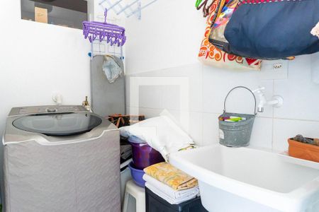 Apartamento à venda com 107m², 2 quartos e 1 vagaÁrea de Serviço