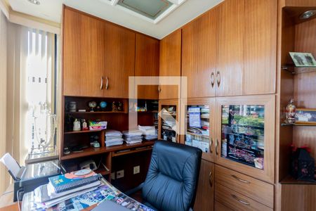 Apartamento à venda com 476m², 4 quartos e 4 vagasEscritório