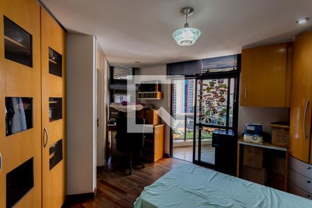 Apartamento à venda com 476m², 4 quartos e 4 vagasQuarto 