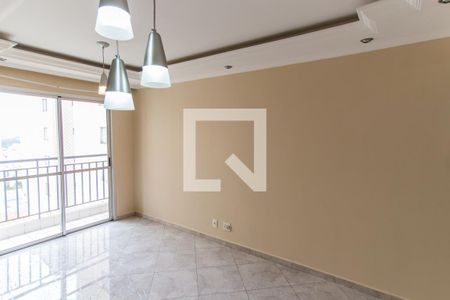 Sala   de apartamento à venda com 2 quartos, 56m² em Vila Gustavo, São Paulo
