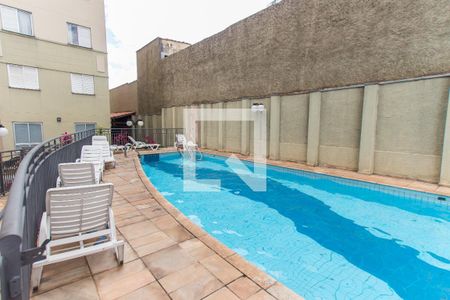 Apartamento à venda com 56m², 2 quartos e 1 vaga Apartamento à venda com 56m², 2 quartos e 1 vagaÁrea comum - Piscina