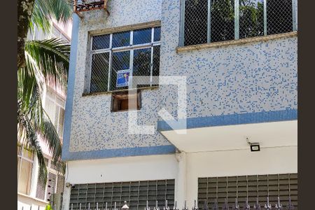 Apartamento para alugar com 90m², 2 quartos e 1 vagaFachada e portaria