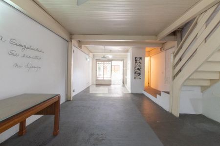 Sala de casa de condomínio à venda com 3 quartos, 280m² em Cerqueira César, São Paulo