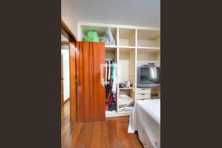 Apartamento à venda com 324m², 4 quartos e 3 vagasQuarto 3