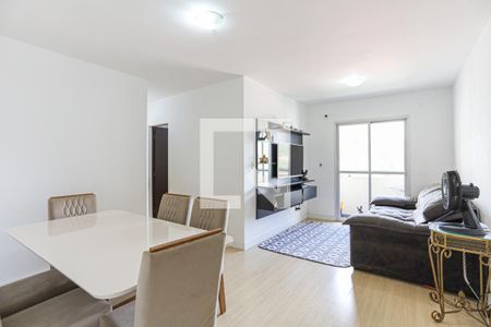 Sala de apartamento para alugar com 3 quartos, 75m² em Continental, Osasco