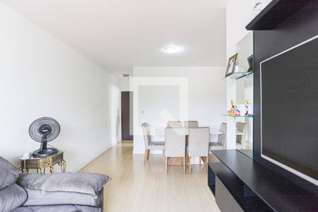 Sala de apartamento para alugar com 3 quartos, 75m² em Continental, Osasco