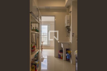 Apartamento à venda com 77m², 2 quartos e 1 vaga Apartamento à venda com 77m², 2 quartos e 1 vagaÁrea de Serviço