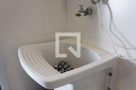 Apartamento à venda com 77m², 2 quartos e 1 vaga Apartamento à venda com 77m², 2 quartos e 1 vagaÁrea de Serviço