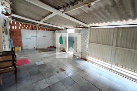Casa à venda com 99m², 1 quarto e 1 vagaGaragem - Quintal