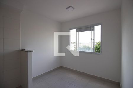 Sala-Cozinha de apartamento para alugar com 2 quartos, 32m² em Vila Nova Curuçá, São Paulo