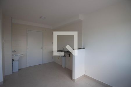 Sala-Cozinha de apartamento para alugar com 2 quartos, 32m² em Vila Nova Curuçá, São Paulo