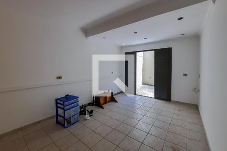 Casa à venda com 243m², 4 quartos e 3 vagasCopa