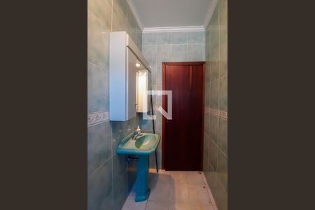 Casa à venda com 243m², 4 quartos e 3 vagasBanheiro Social