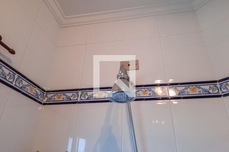 Casa à venda com 243m², 4 quartos e 3 vagasBanheiro da Suíte 1