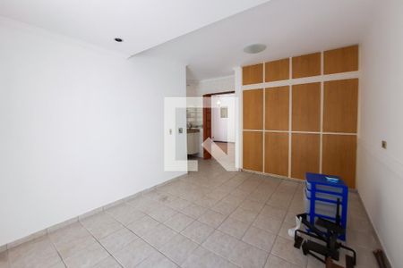 Casa à venda com 243m², 4 quartos e 3 vagasCopa