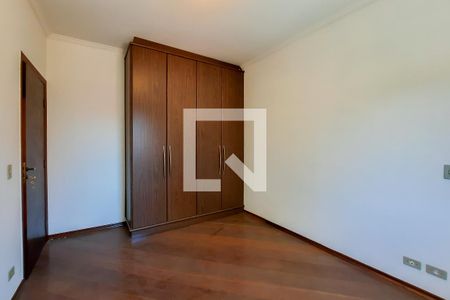 Casa à venda com 243m², 4 quartos e 3 vagasQuarto 2