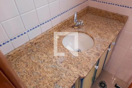 Casa à venda com 243m², 4 quartos e 3 vagasLavabo