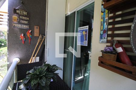 Apartamento para alugar com 55m², 2 quartos e 1 vagaPlaca Adicionada