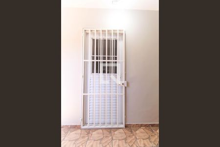 Porta de casa para alugar com 1 quarto, 46m² em Brás, São Paulo